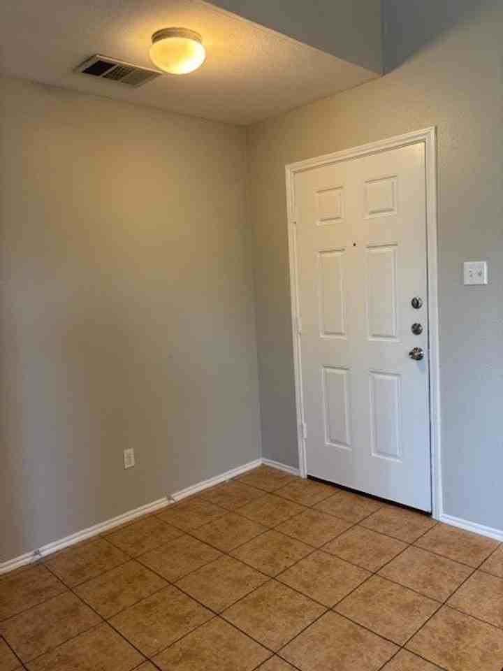 116 Hillside Dr #44 - Photo 2 of 24