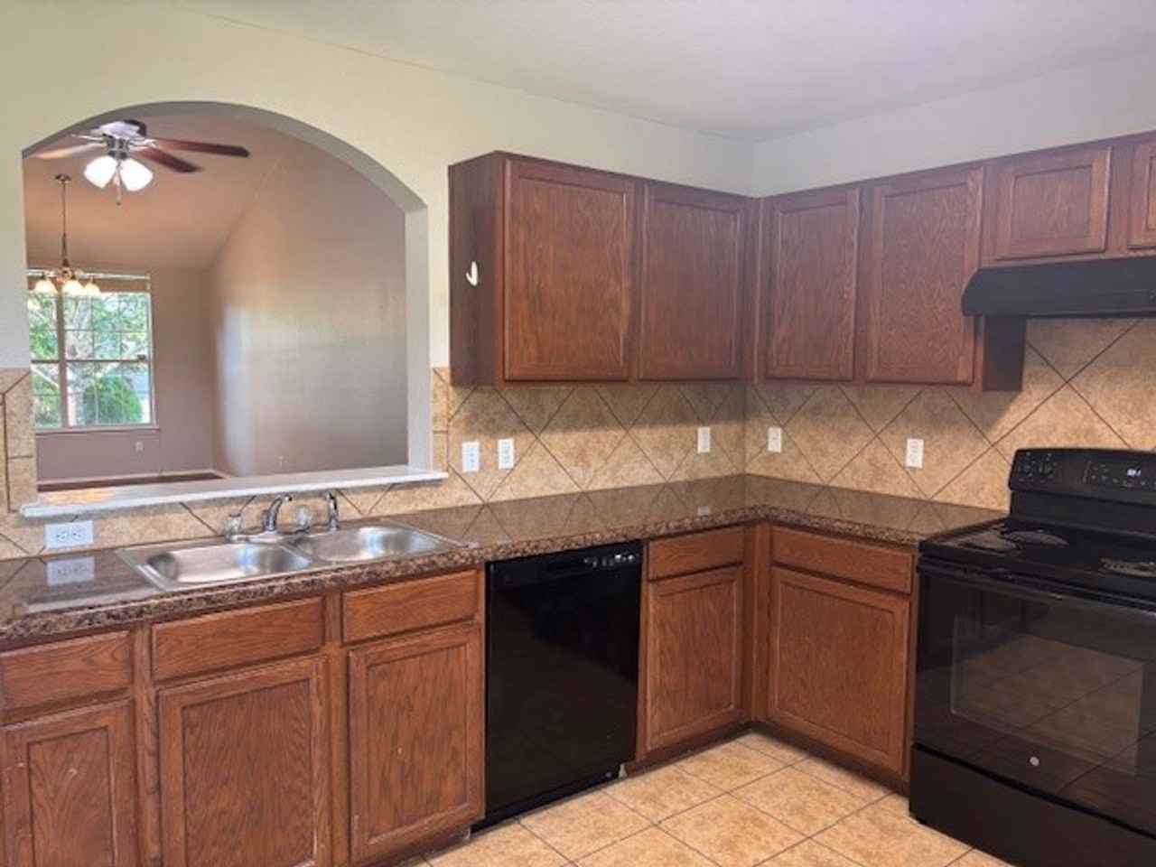 116 Hillside Dr #44 - Photo 6 of 24