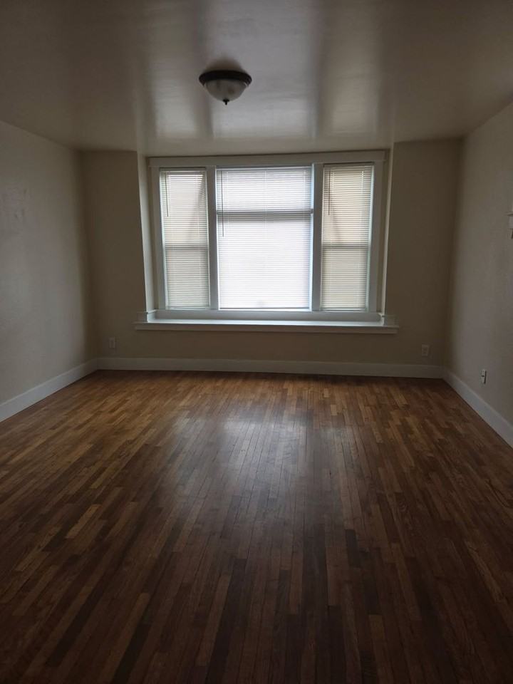 3806 E J St - Photo 6 of 41