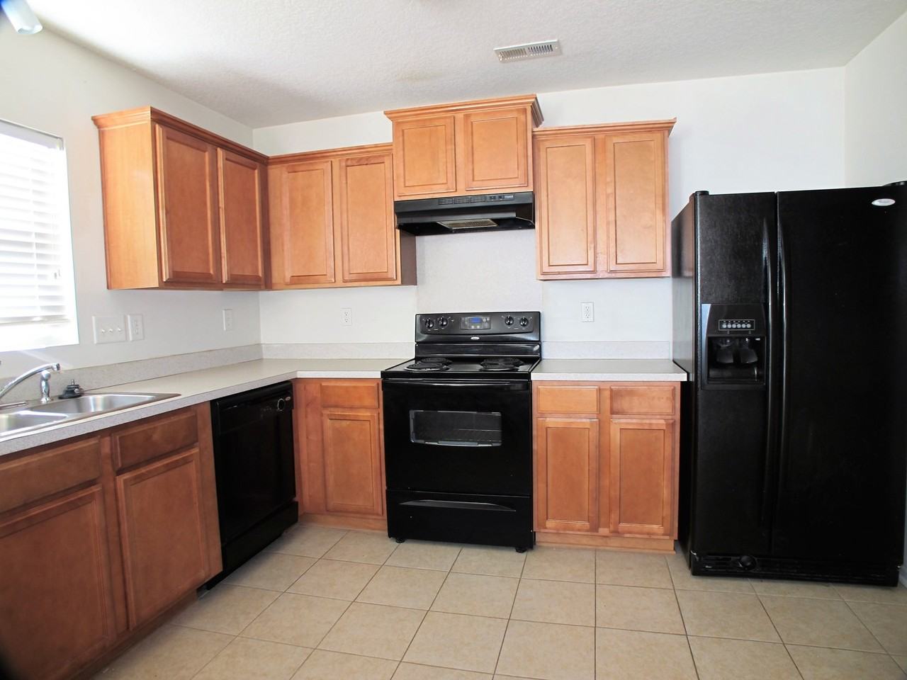 11701 Village Pond Dr - Photo 2 of 27