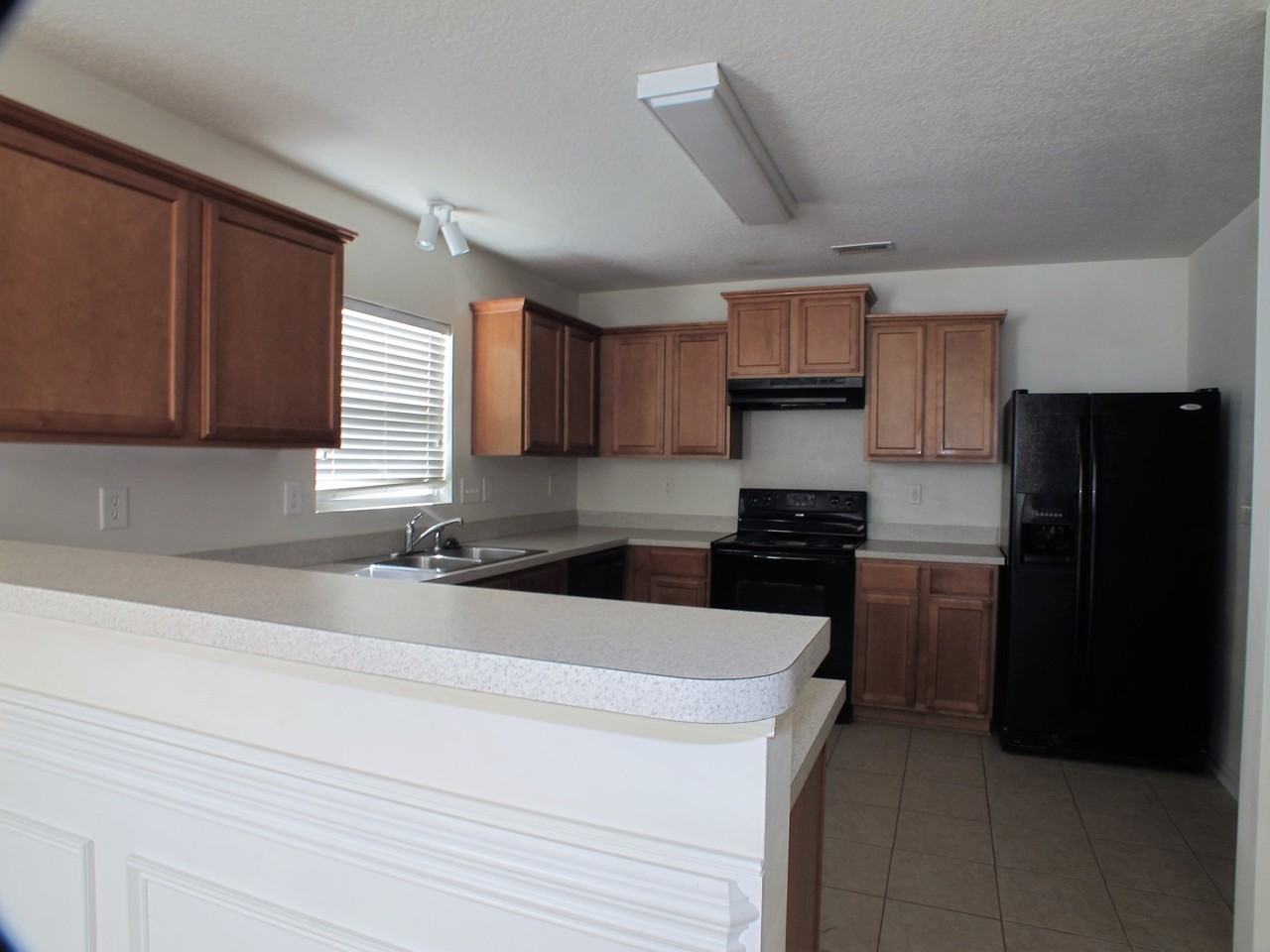 11701 Village Pond Dr - Photo 4 of 27