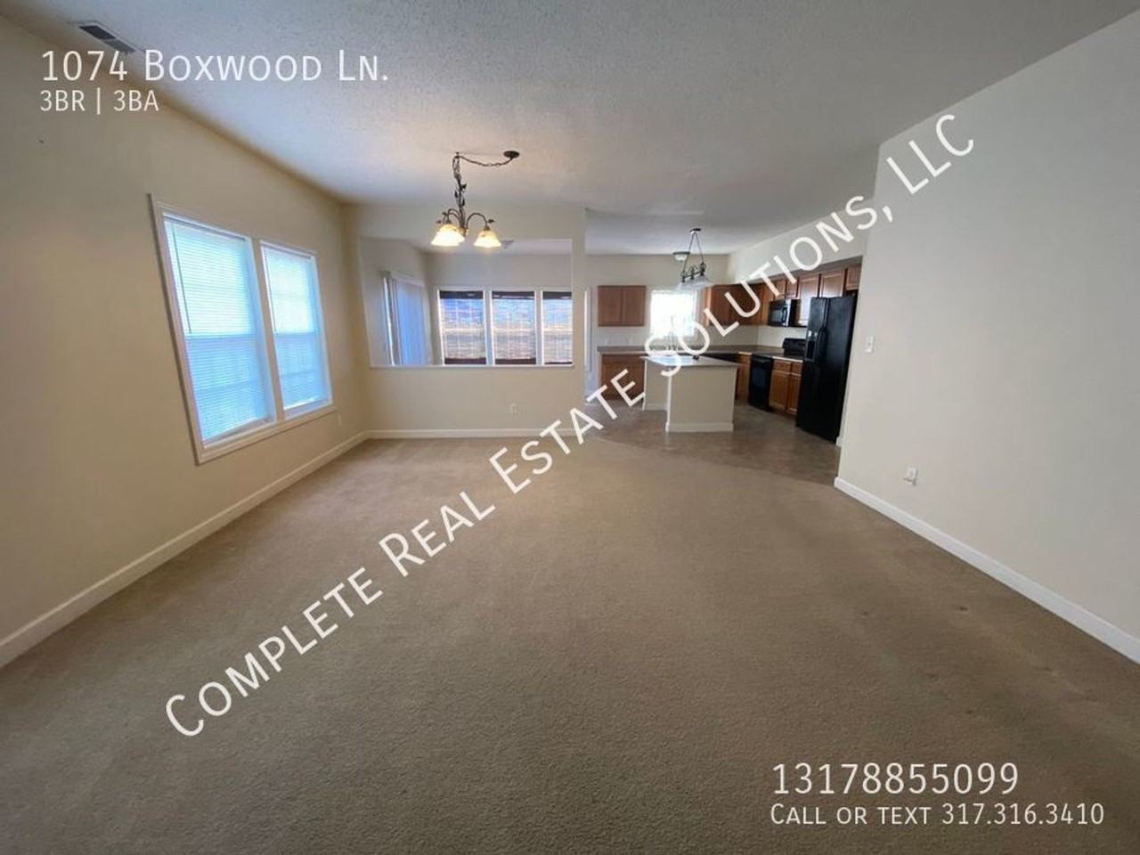1074 Boxwood Ln - Photo 7 of 25