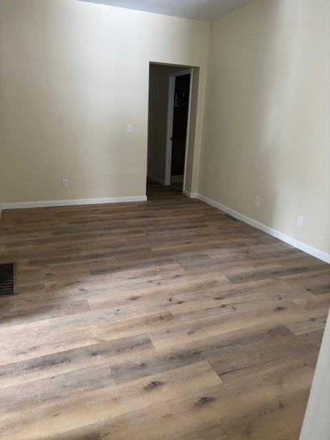 1527 Hammond Ave #3 - Photo 7 of 12