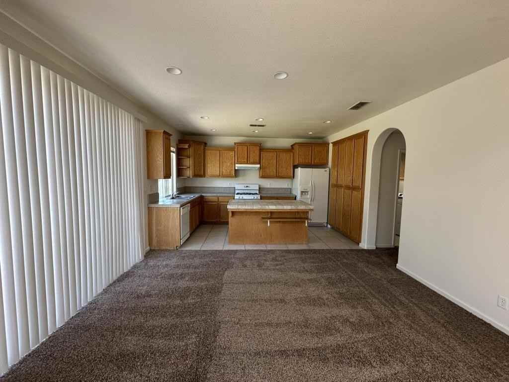 623 Chandon Dr - Photo 6 of 18