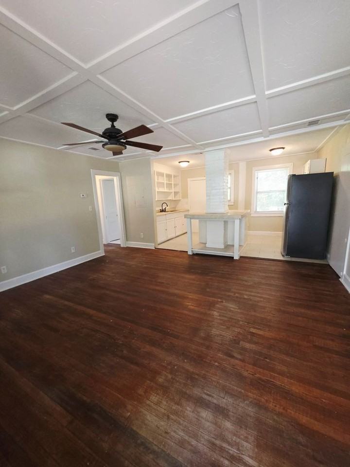 7 Mindoro Cir - Photo 5 of 14