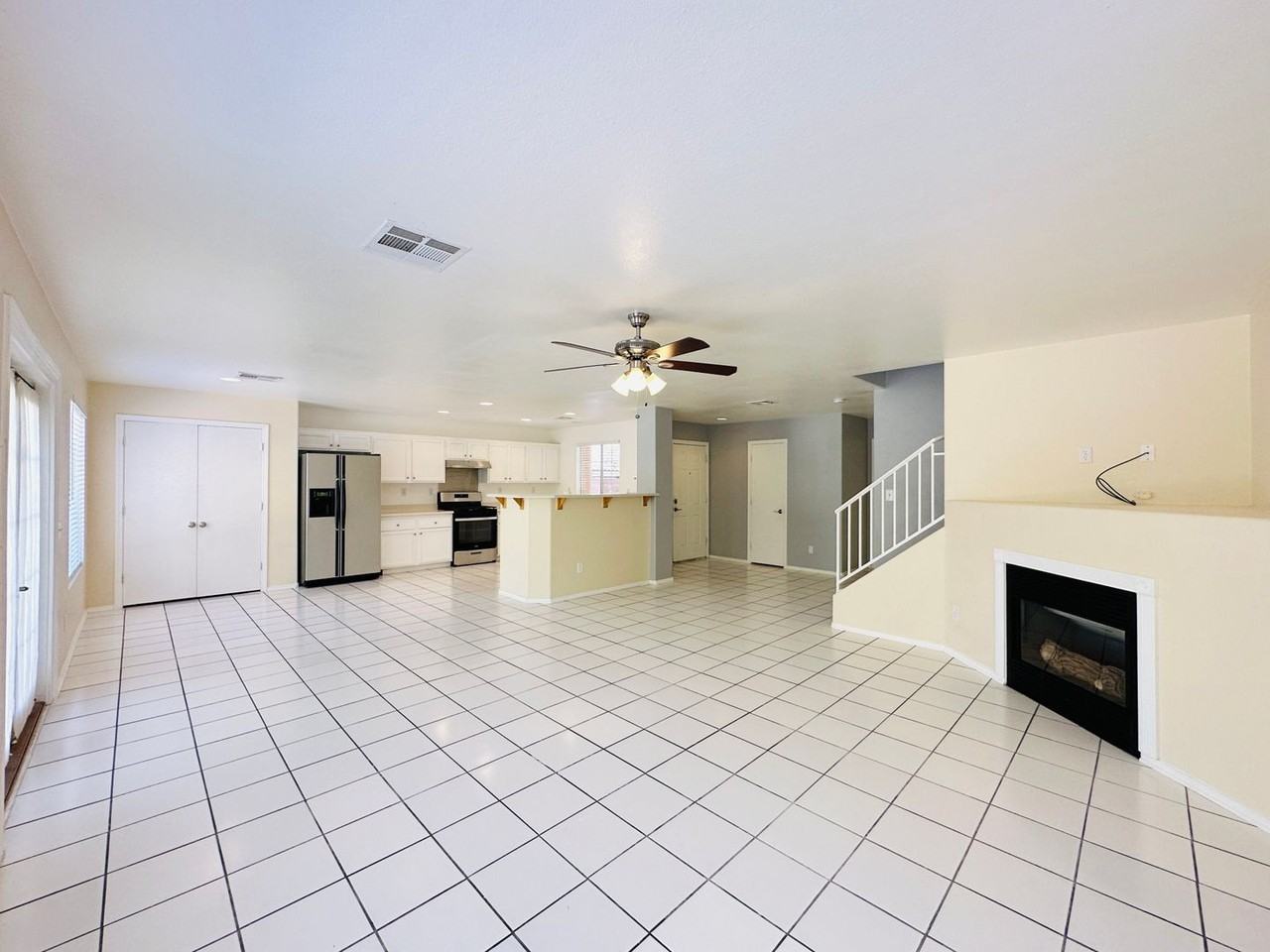 11112 Gateview Ln - Photo 5 of 23