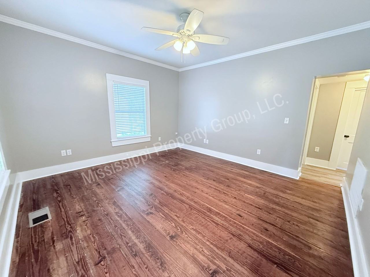 1417 Adams Ave - Photo 2 of 29
