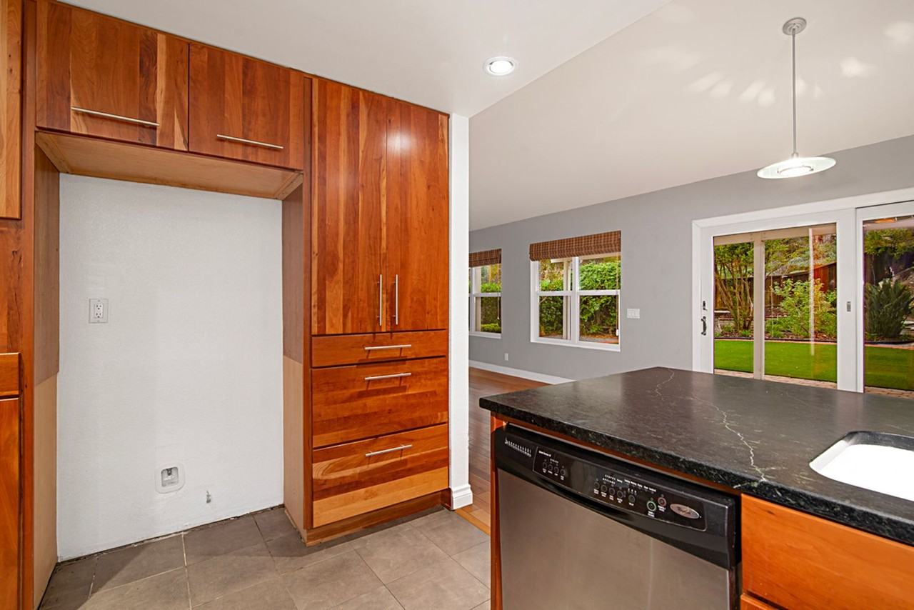 10485 La Vita Ct - Photo 4 of 30