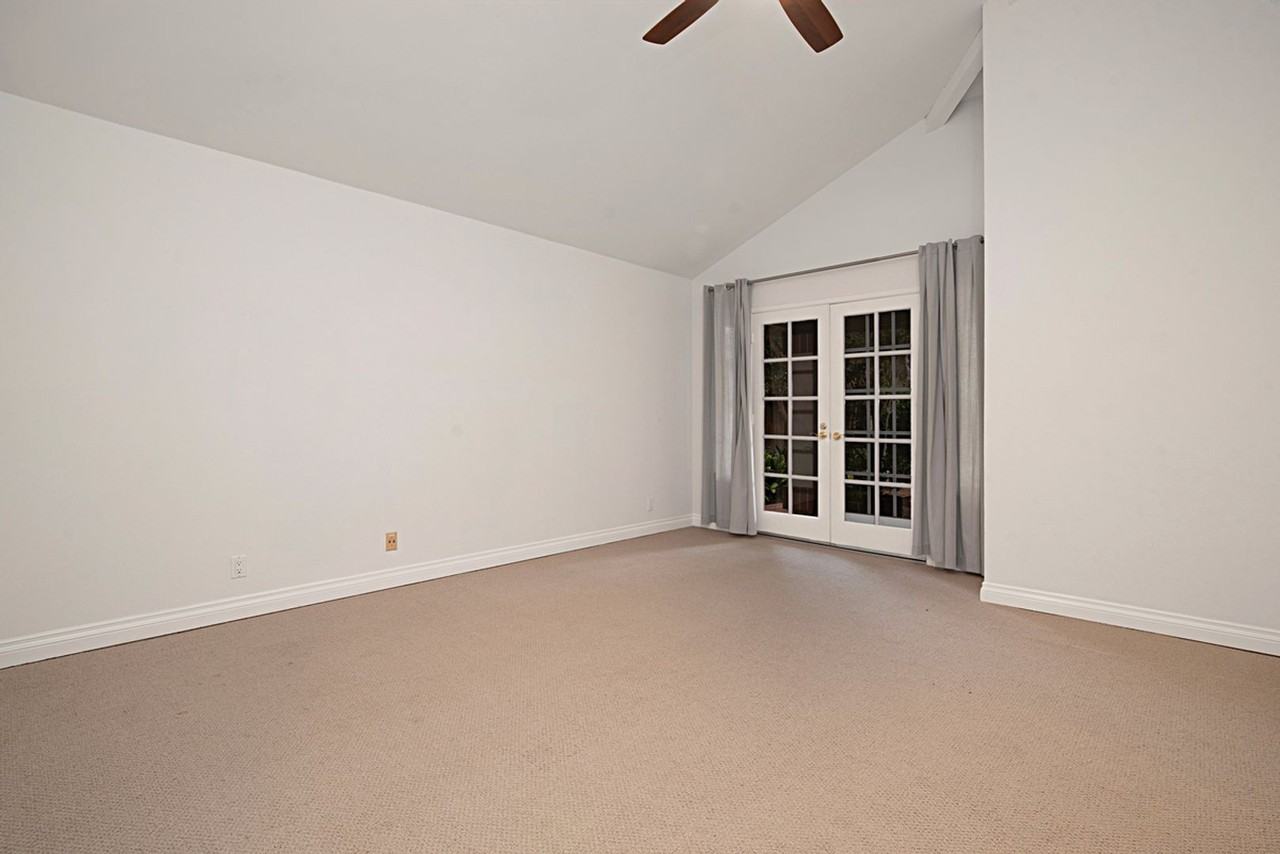 10485 La Vita Ct - Photo 6 of 30