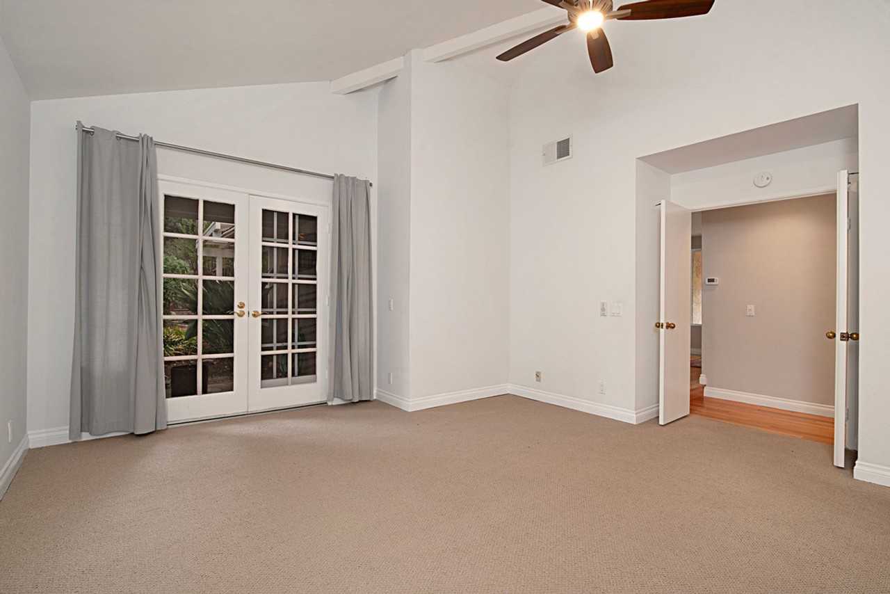10485 La Vita Ct - Photo 7 of 30