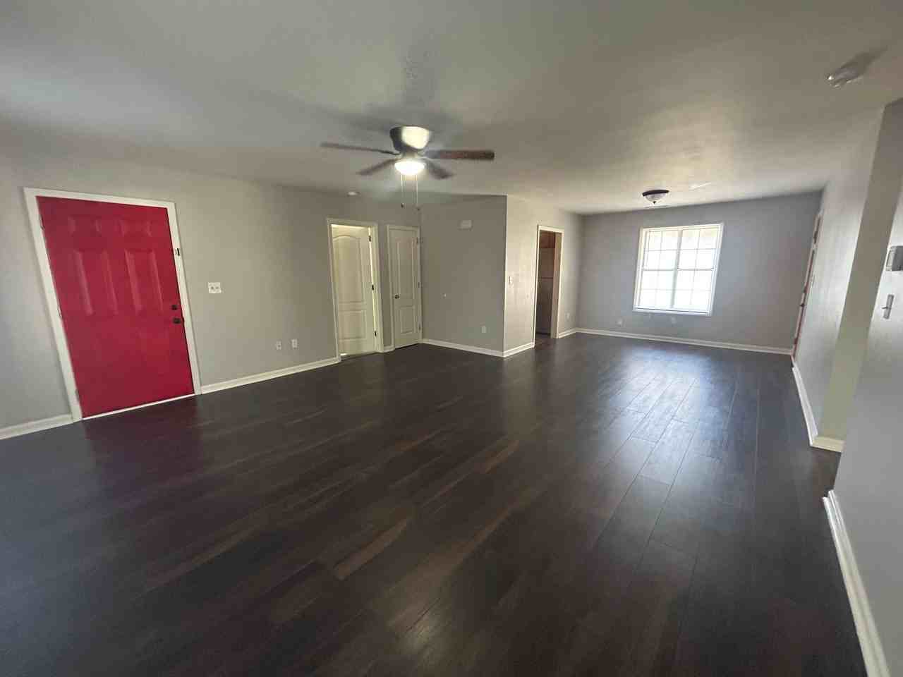 4208 Chalet Cir Nw - Photo 5 of 31