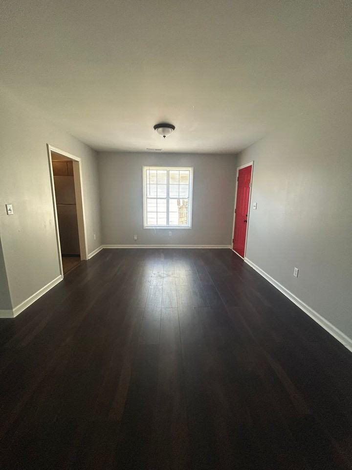 4208 Chalet Cir Nw - Photo 7 of 31