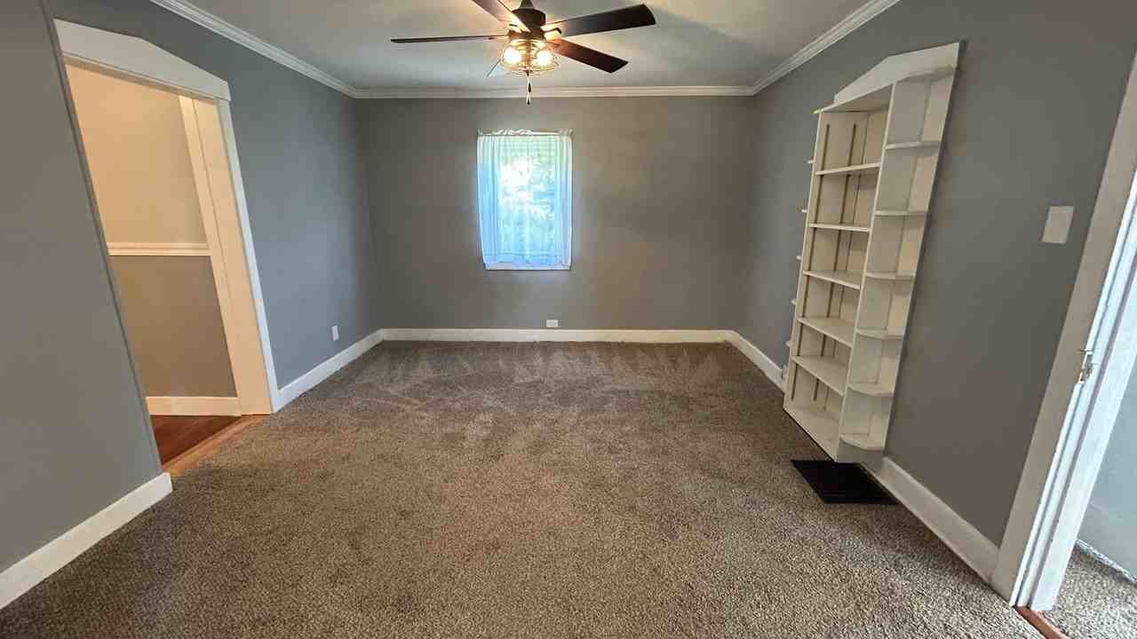 2620 Saint Anthony Rd - Photo 4 of 11
