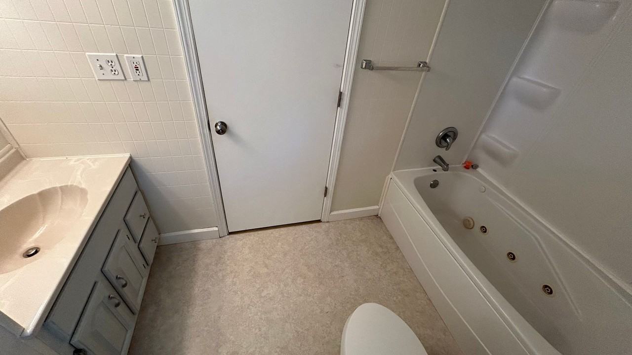 2620 Saint Anthony Rd - Photo 7 of 11