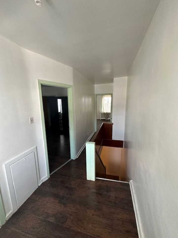 6505 Woodland Ave 2nd Fl - Photo 2 of 9