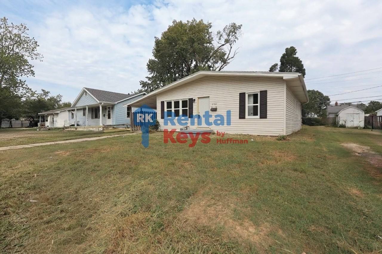 2132 Margybeth Ave - Photo 3 of 19