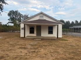 1231 Oak Grove Rd - Photo 1 of 1