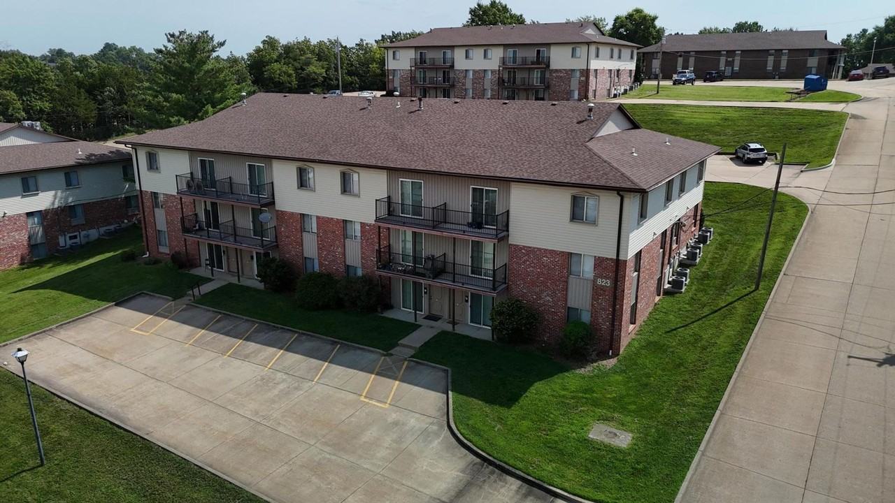 817 Southwest Blvd - Photo 3 of 4