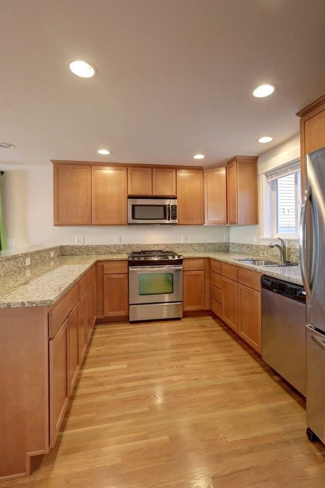 2122 N 112th St - Photo 7 of 17