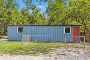 212 Hunstock Ave - Photo 1 of 1