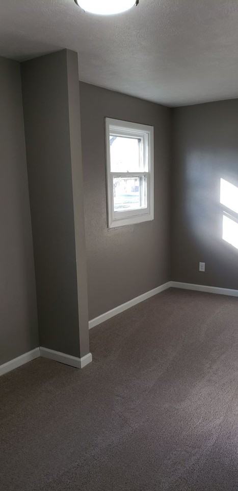 5202 Ojibway Dr - Photo 5 of 13