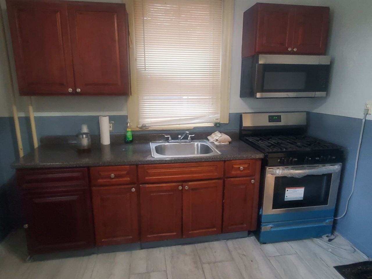 1129 S 56th St - Photo 6 of 21