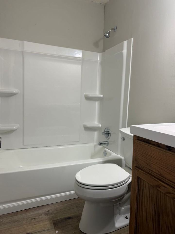 20 Hackberry Ln - Photo 6 of 9