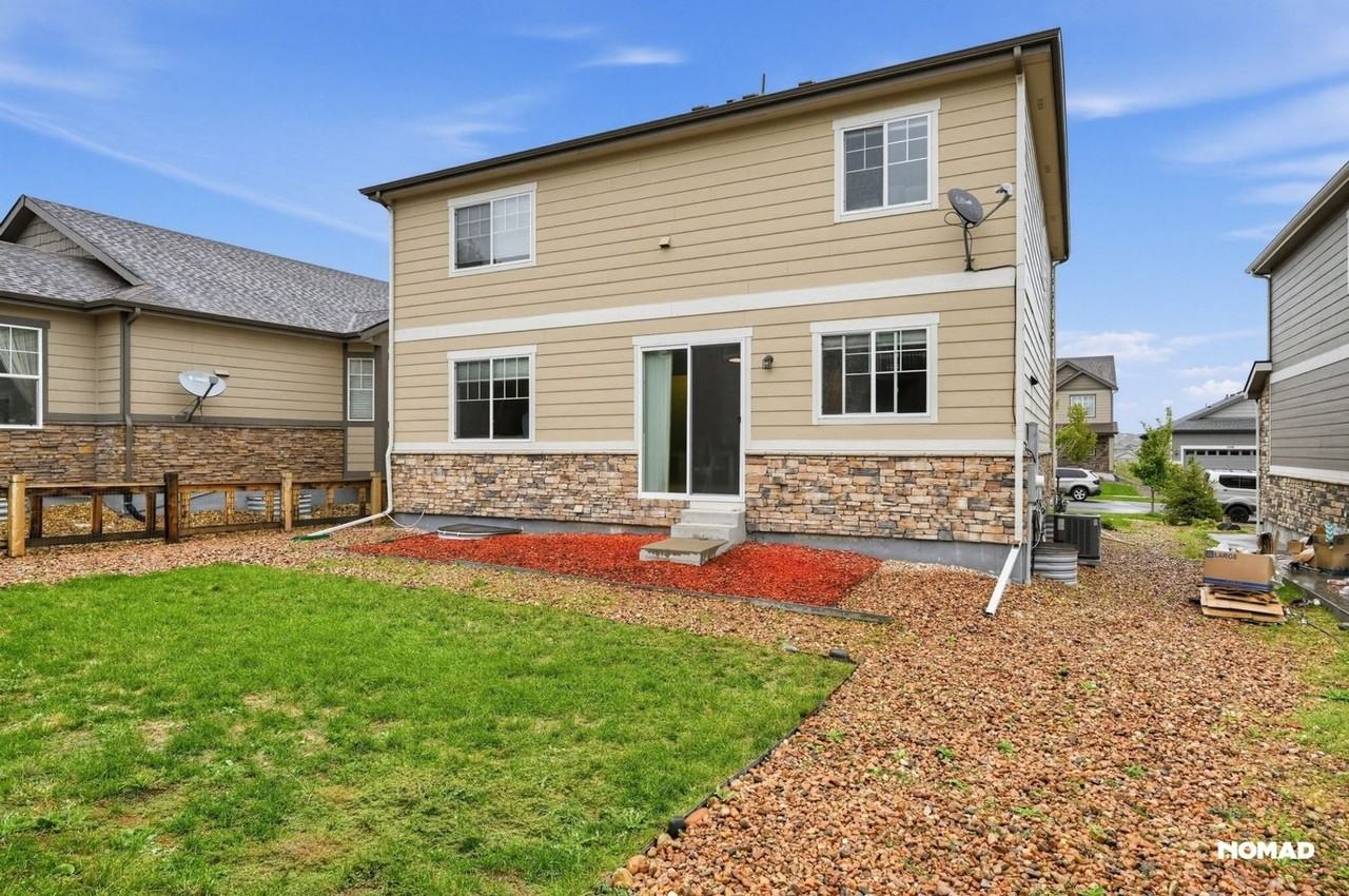7281 7281 S HAMMER WAY - Photo 4 of 35