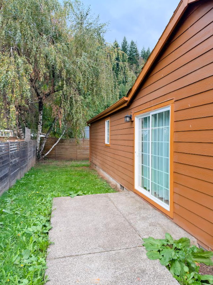22 Sw Ruckel St - Photo 7 of 33