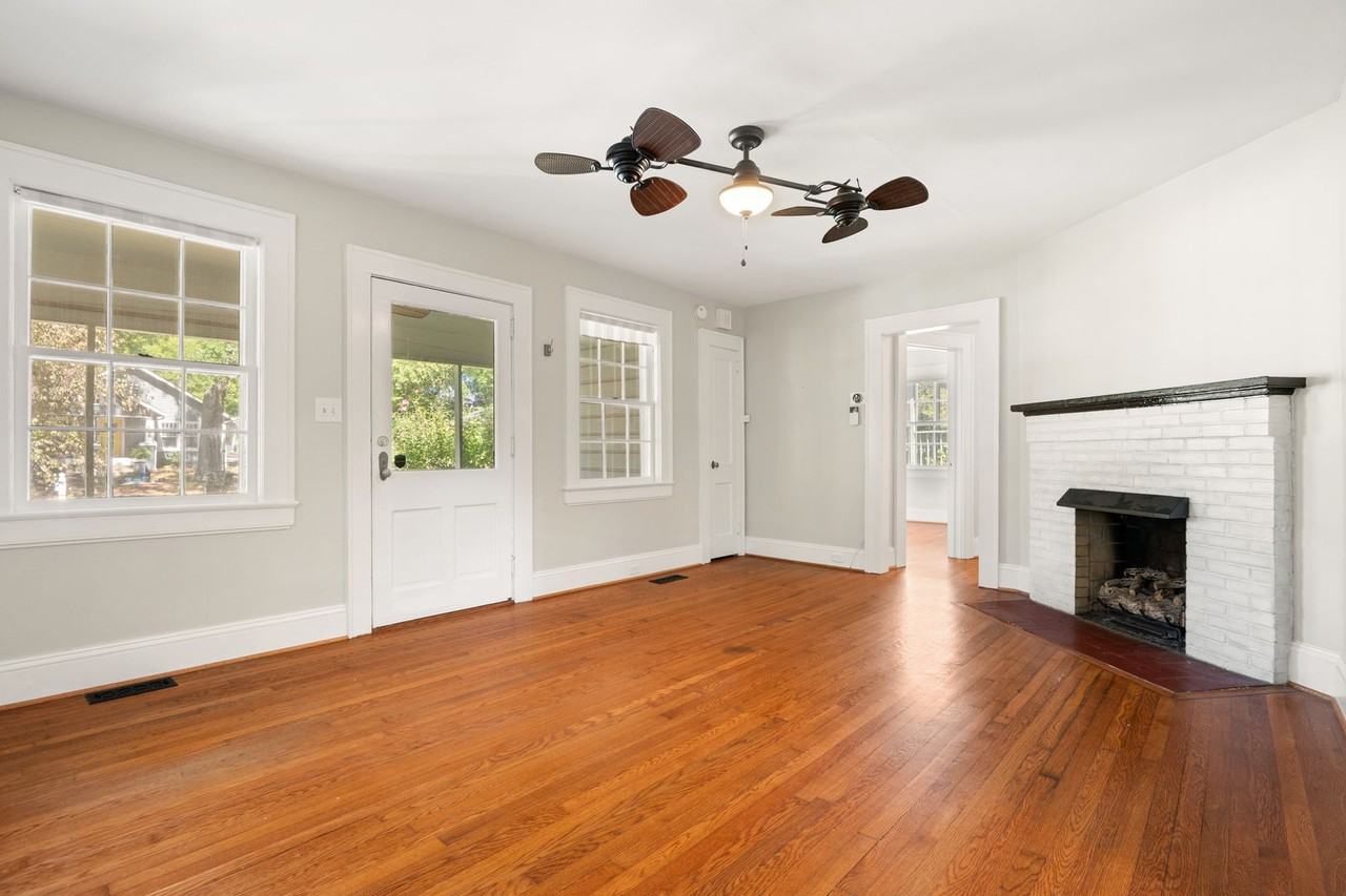 309 W Carver St - Photo 5 of 26