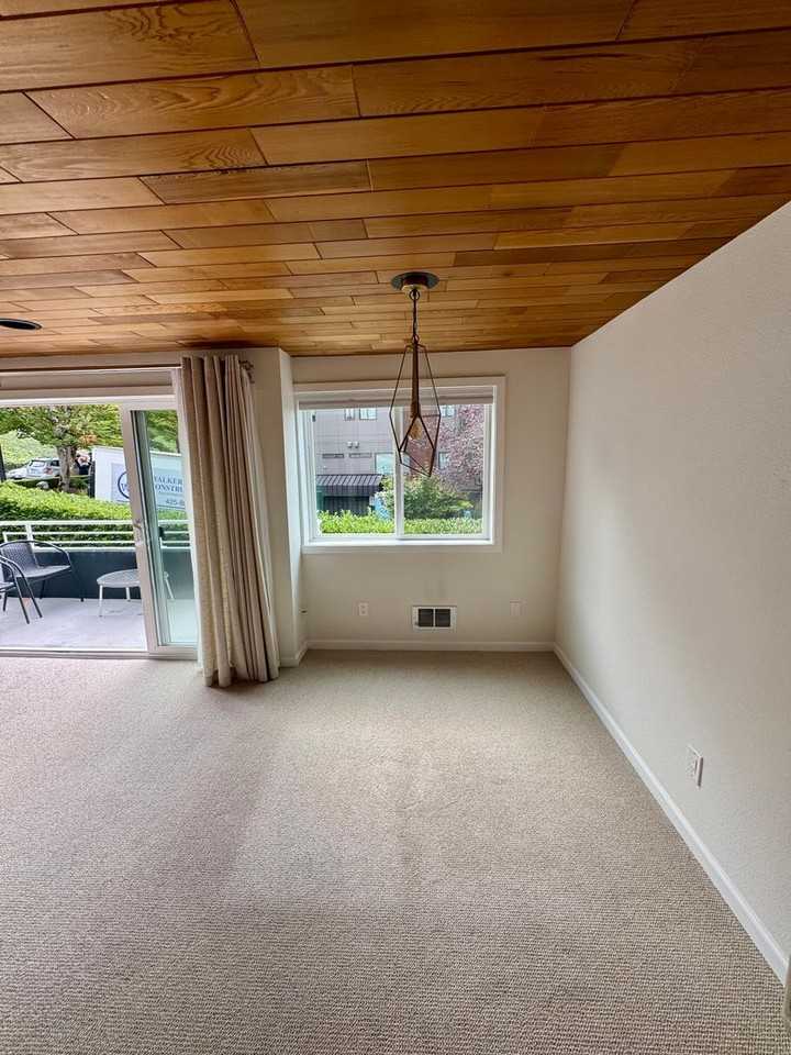 733 Lake St S - Photo 5 of 20