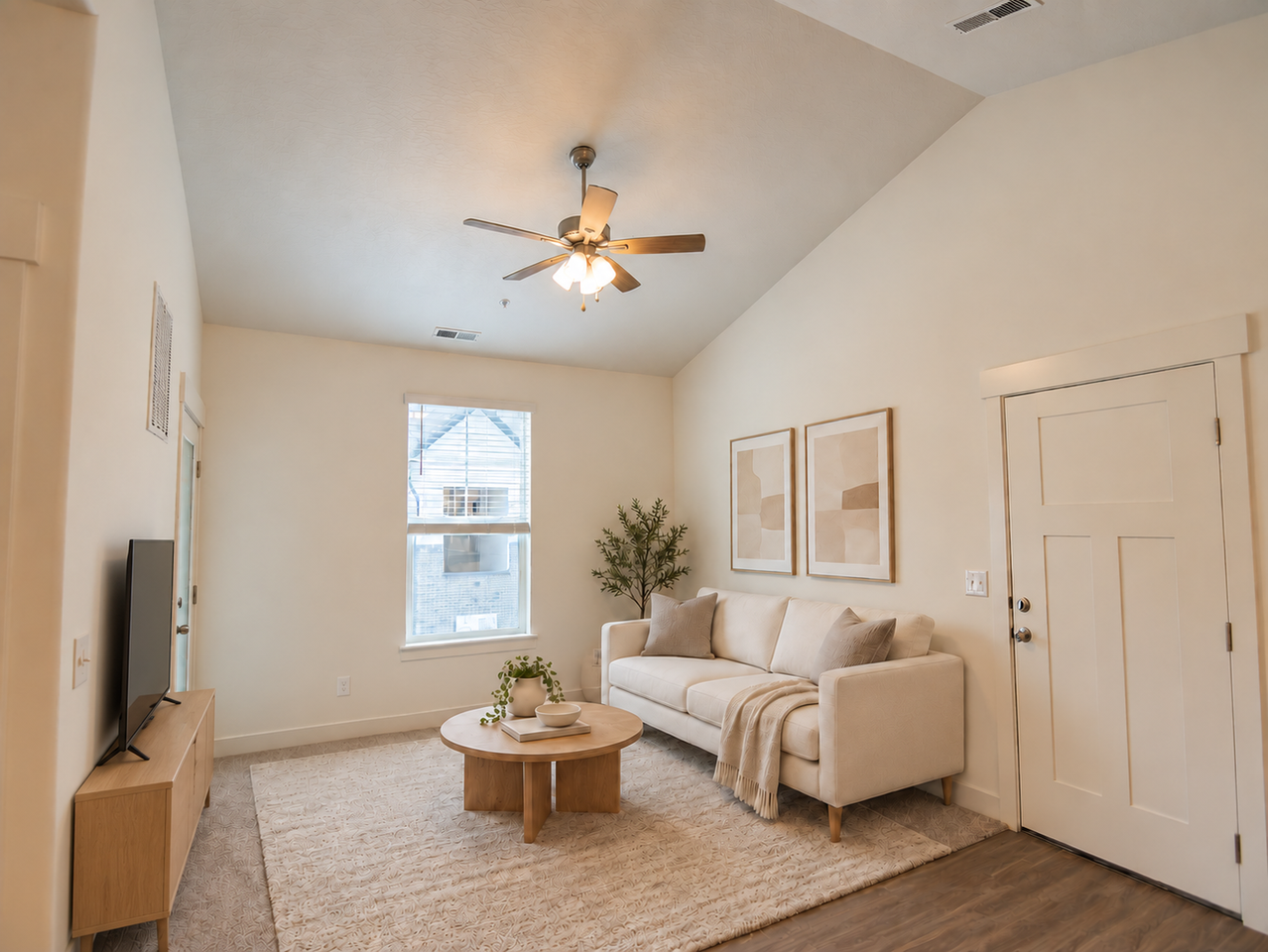 4664 S 680 W #202 - Photo 3 of 22