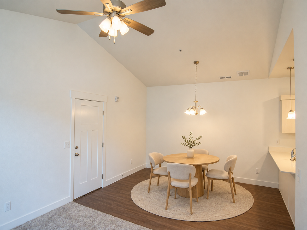 4664 S 680 W #202 - Photo 6 of 22