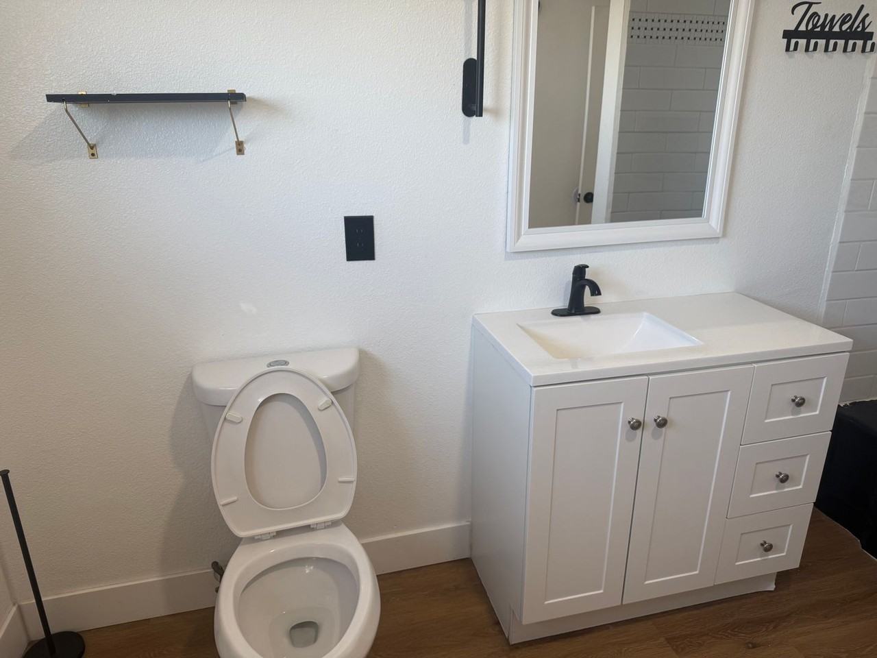 445 Highland Ave #A - Photo 5 of 19