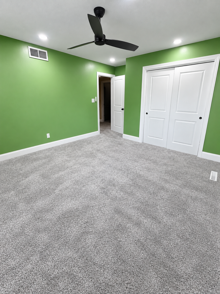 9619 Greenwood Ave - Photo 7 of 20