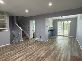 featured image of 812 Mansfield Dr