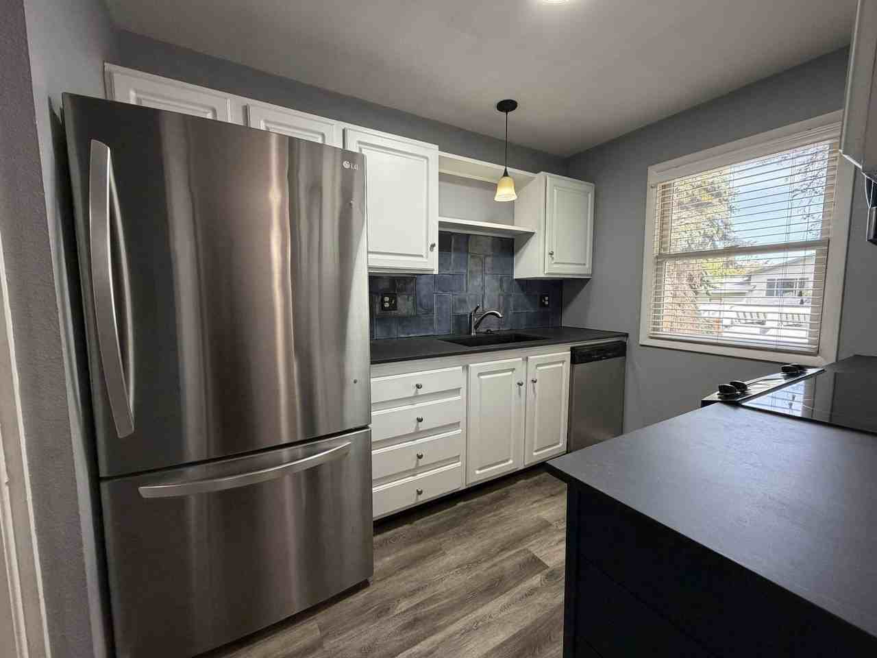 812 Mansfield Dr - Photo 5 of 18