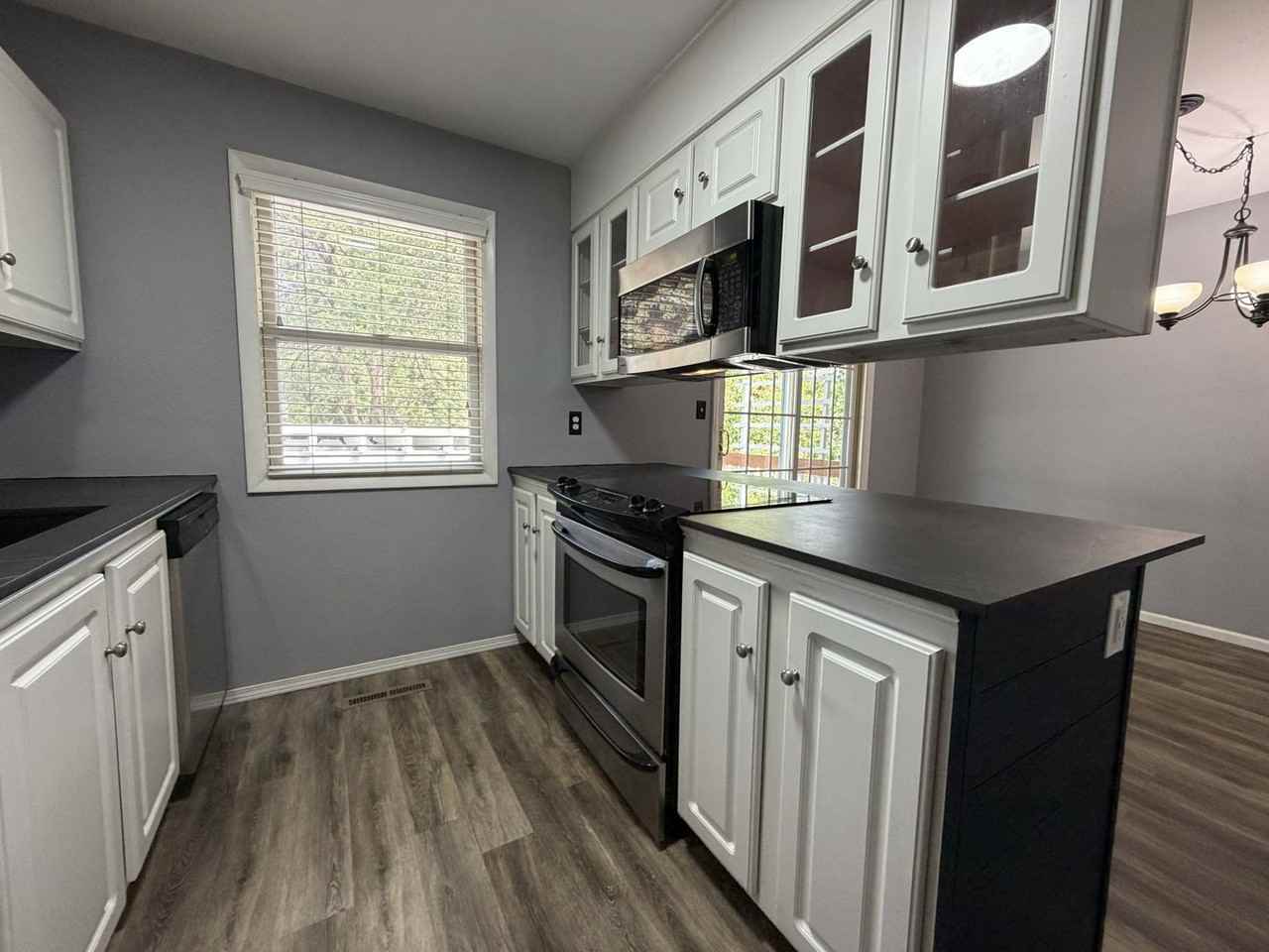 812 Mansfield Dr - Photo 6 of 18