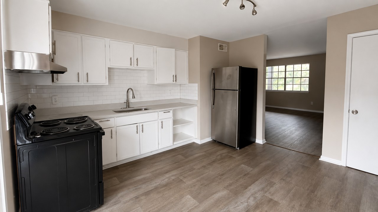Move in FREE at The Gillem Apartments. Limited specials. ☀️ Múdate GRATIS. Especiales limitados. ☀️ - Photo 3 of 21