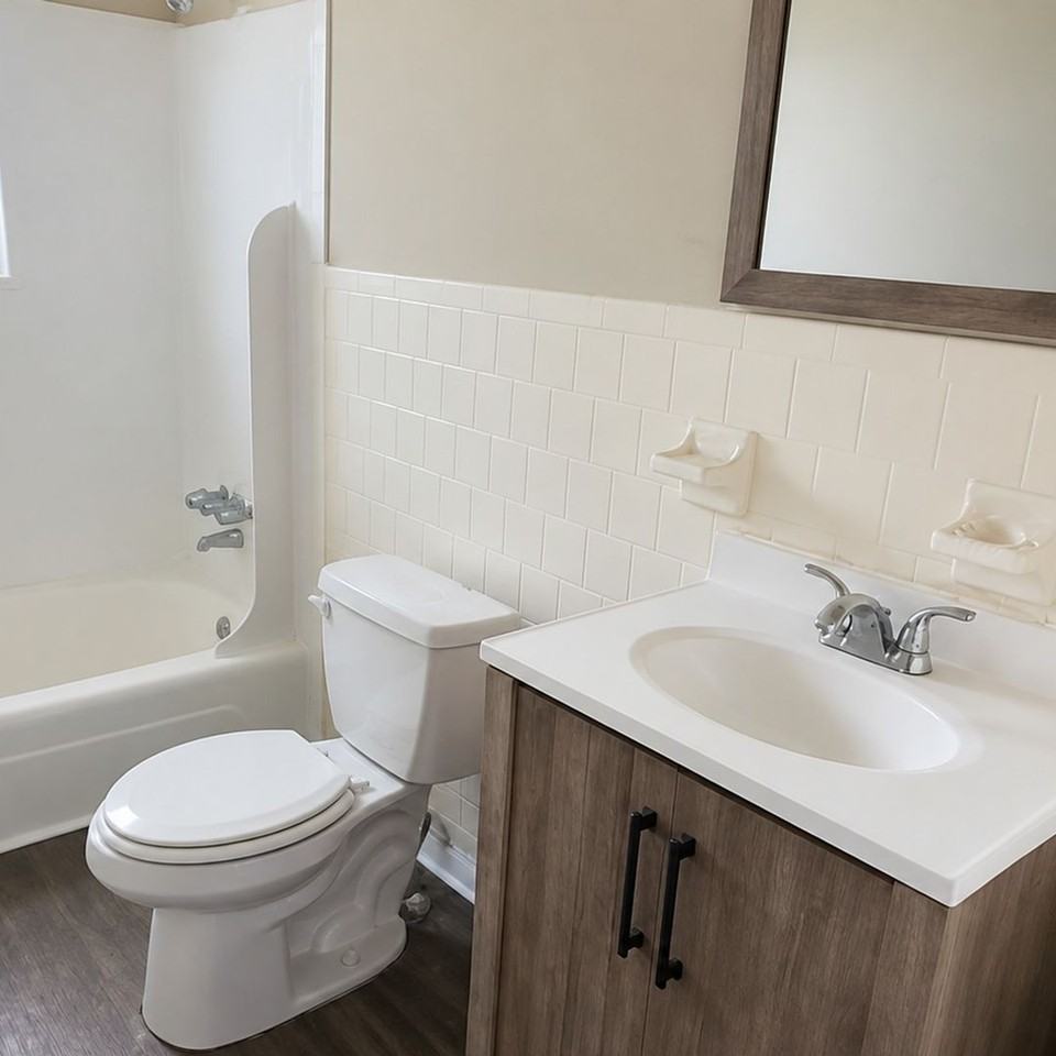 Move in FREE at The Gillem Apartments. Limited specials. ☀️ Múdate GRATIS. Especiales limitados. ☀️ - Photo 4 of 21