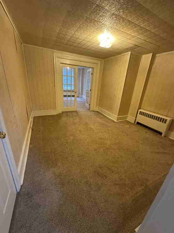 26 E Main St - Photo 7 of 8