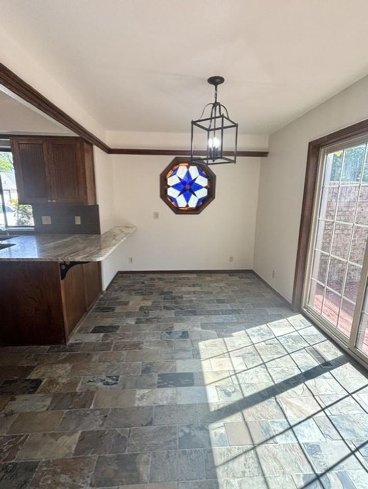 260 N Creekdale Dr - Photo 2 of 16