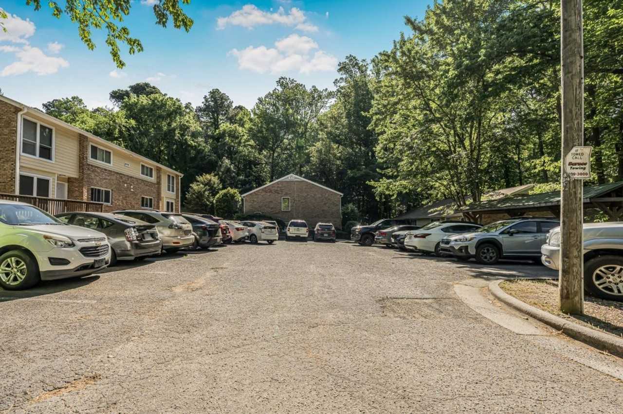 201 Howell St #500C - Photo 4 of 11