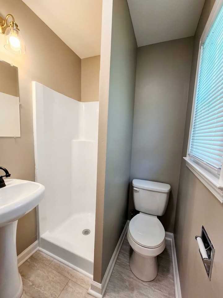 509 Elrod Rd - Photo 7 of 14