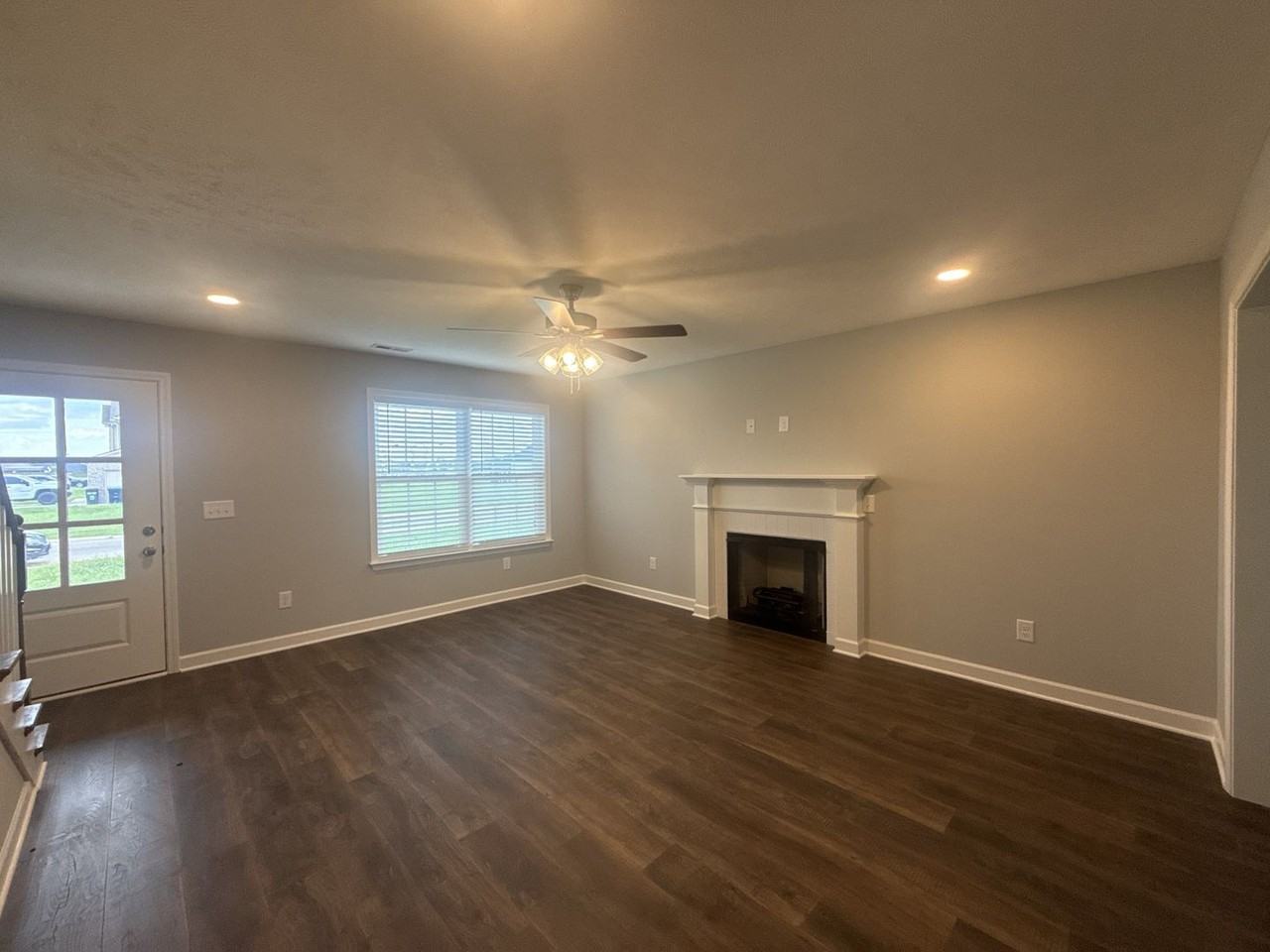 3300 Curie Cir - Photo 3 of 14