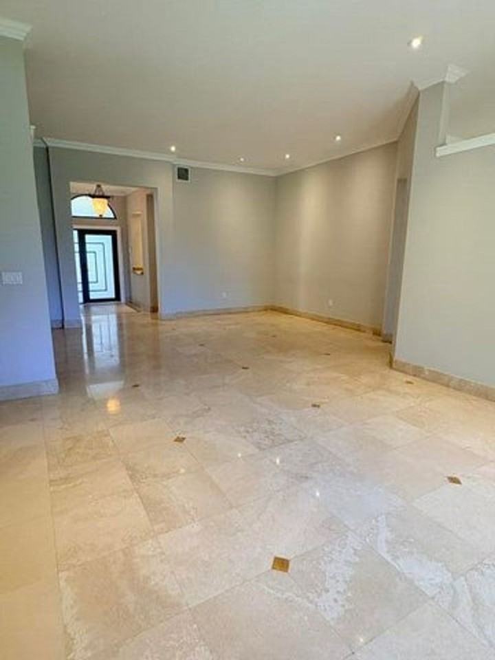 1032 Nw 139th Ter - Photo 3 of 18