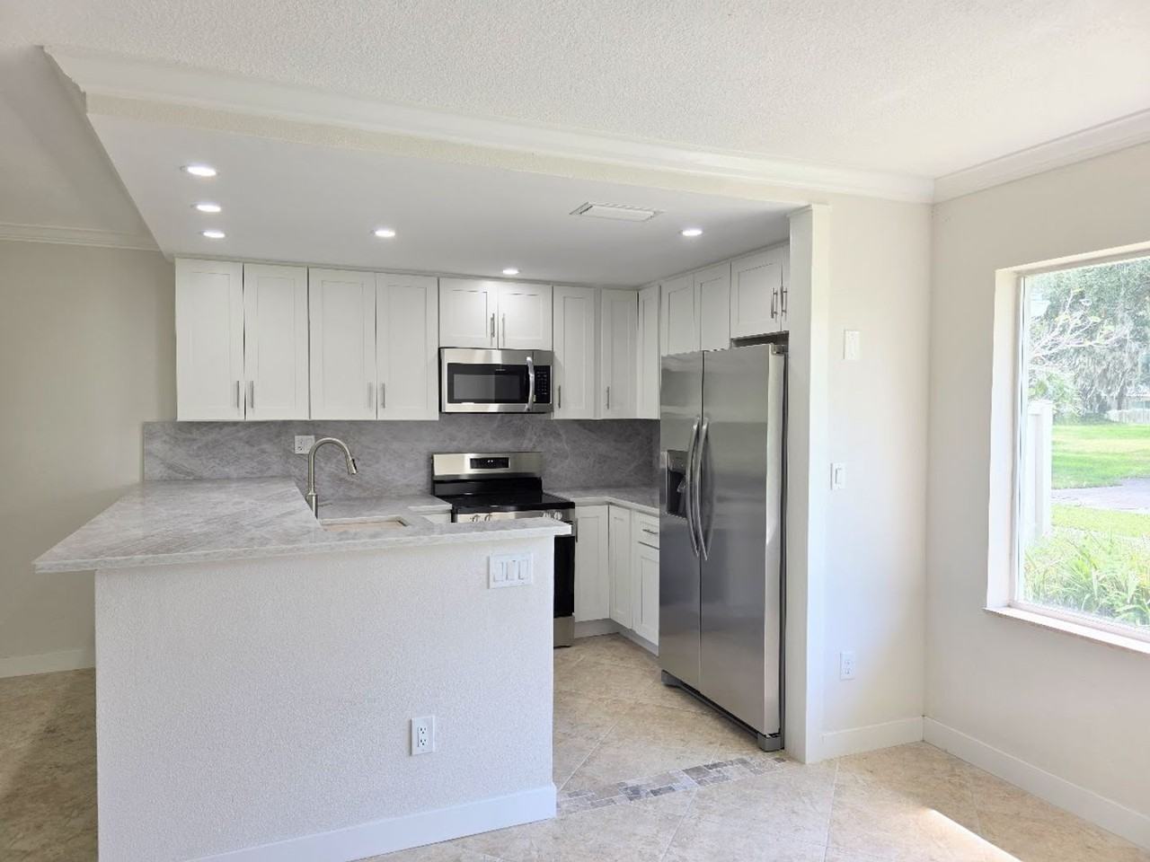 1303 N Seagull Pt - Photo 2 of 27