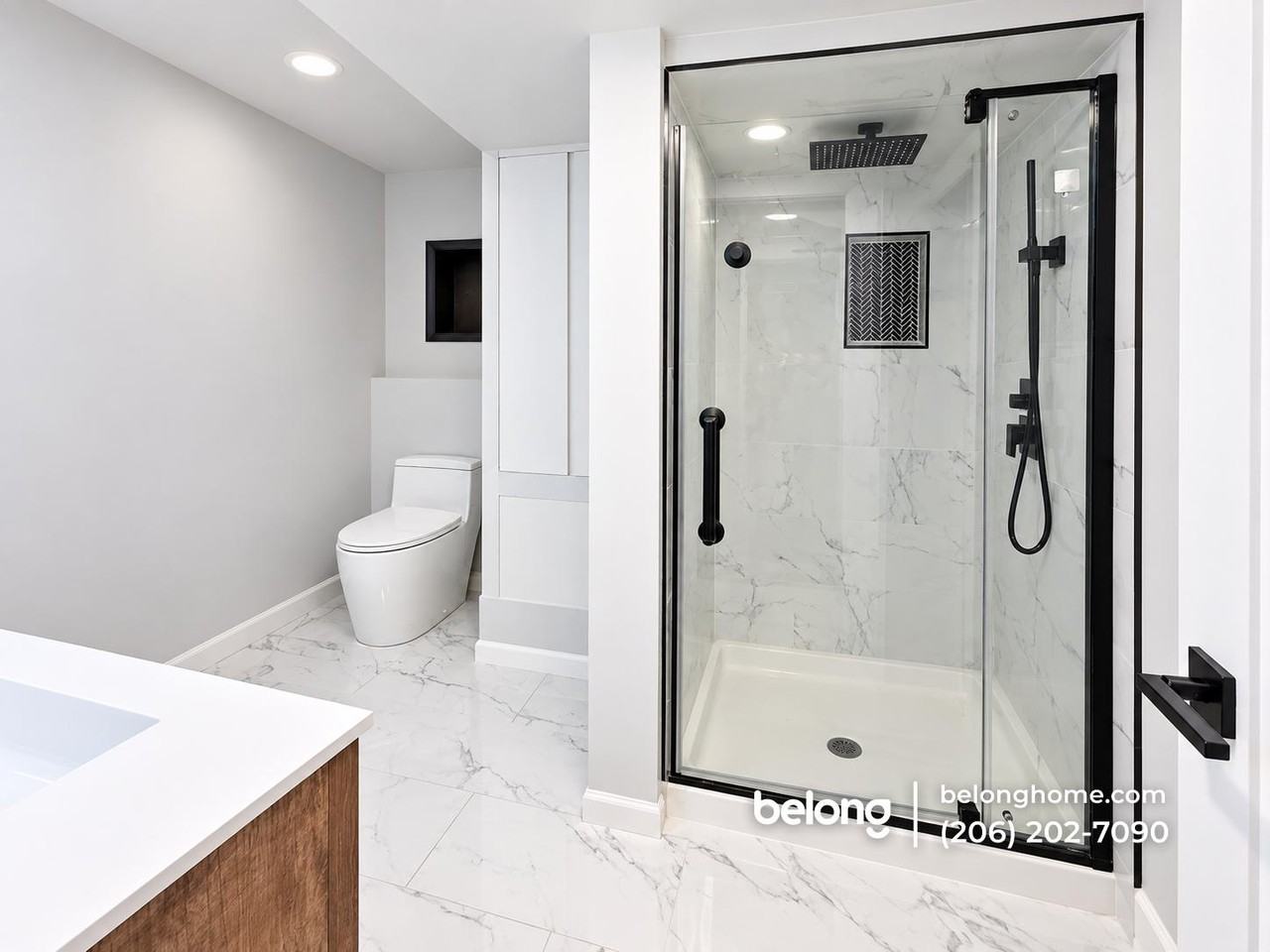 6712 42nd Ave Sw - Photo 3 of 14