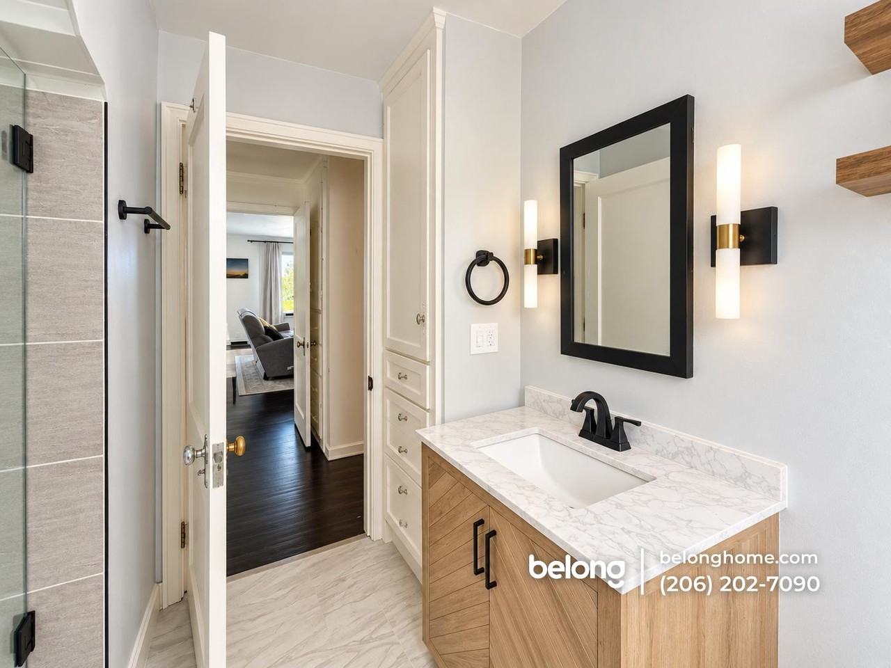 6712 42nd Ave Sw - Photo 4 of 14