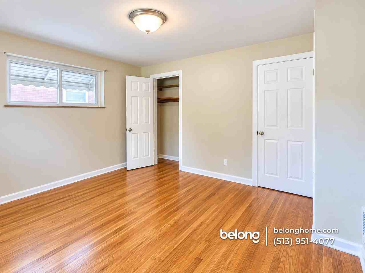 5912 Blue Rock Rd - Photo 7 of 10
